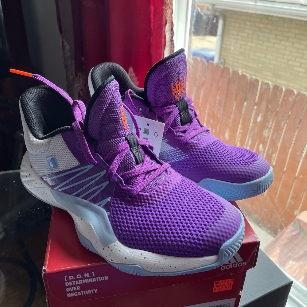 Adidas new for girl size 2.5
